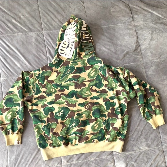 Bape Green Camo Zip-Up Sweater - Picture 3 of 11